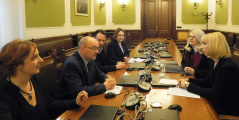 1. februar 2018. Predsednica PGP sa Nemačkom i predsednica Odbora za finansije, republički budžet i kontrolu trošenja javnih sredstava sa predstavnikom Saveznog ministarstva za finansije SR Nemačke